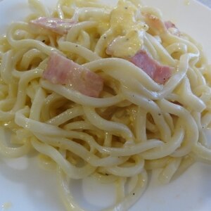 カルボナーラうどん